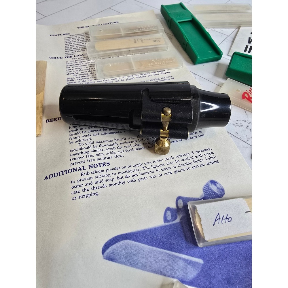 Vintage Alto Saxophone Mouthpiece with extras Rovner Ligature and Mixed Reed Lot - Picture 3 of 15